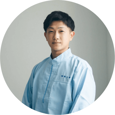 先輩社員の写真